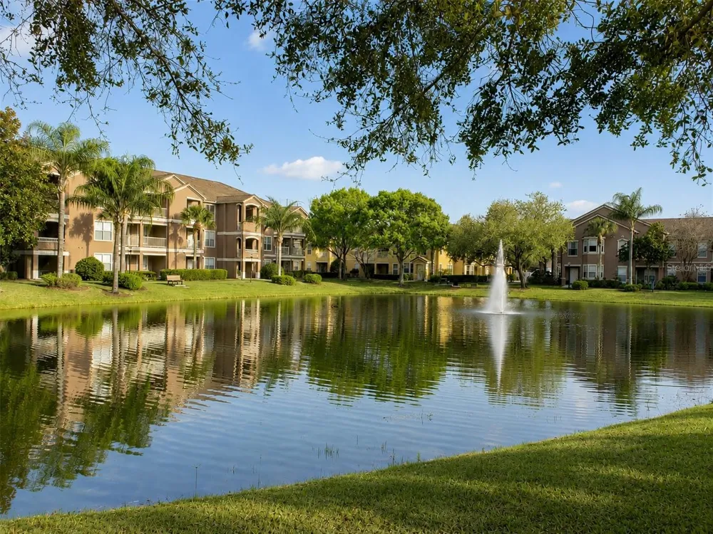 8813 VILLA VIEW CIRCLE #204 Orlando, FL 32821