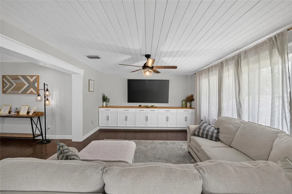 1428 SE 9TH AVENUE ocala, FL 34471