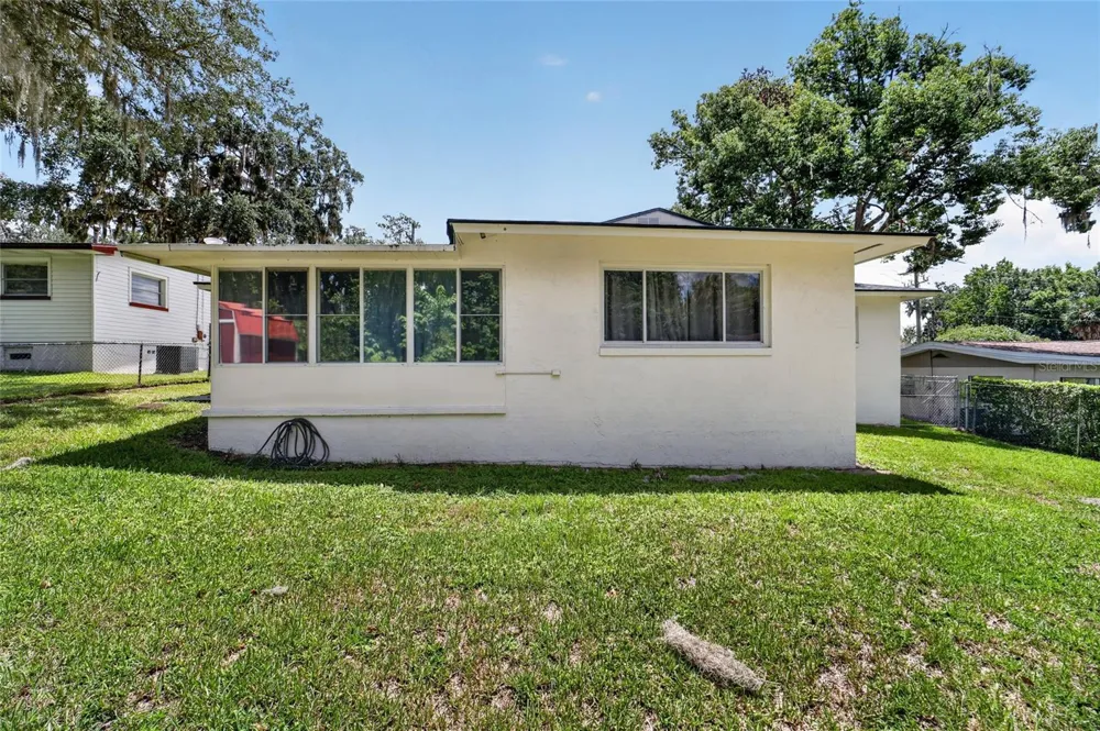 1428 SE 9TH AVENUE ocala, FL 34471