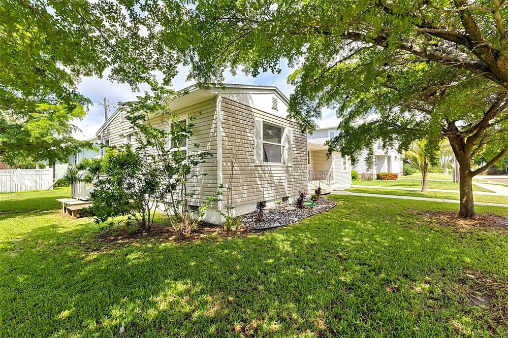 315 DURRANCE STREET Punta Gorda, FL 33950