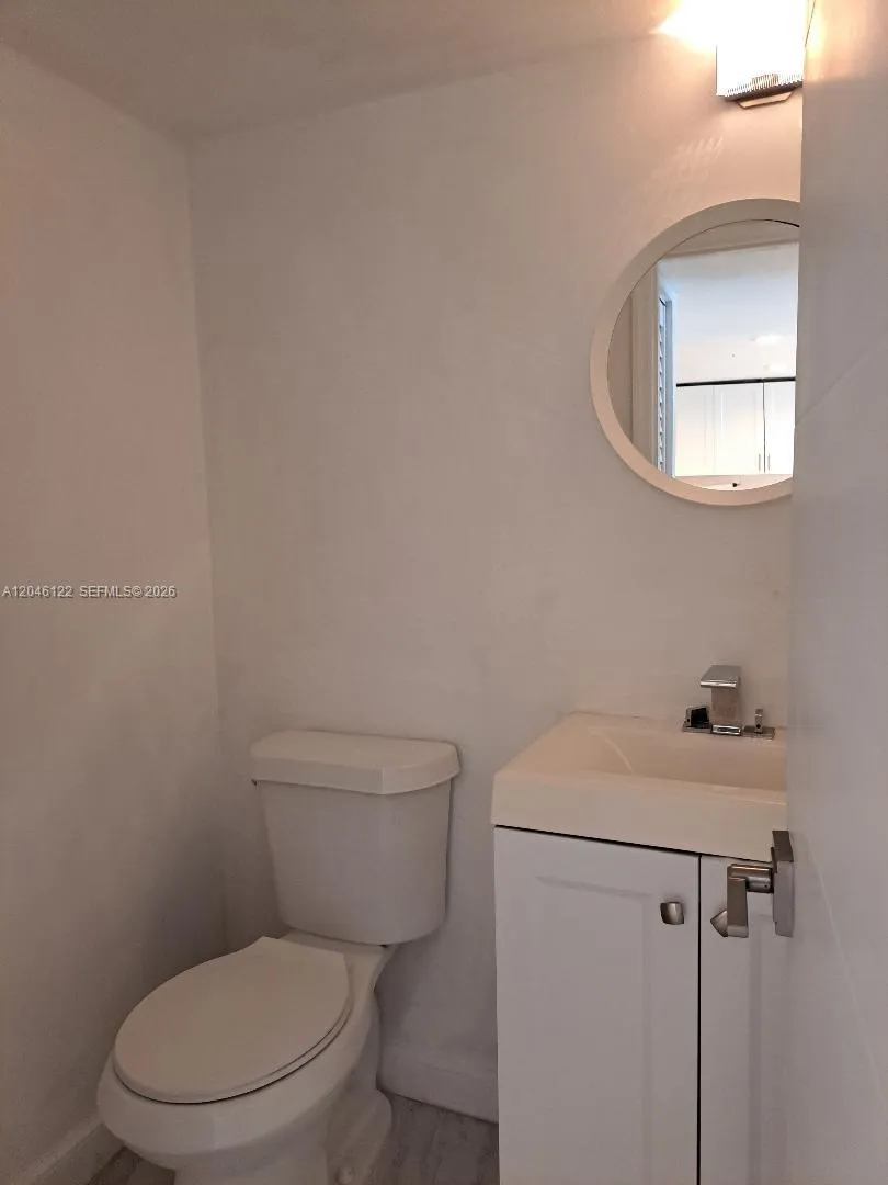 1801 S Ocean Dr #333 Hallandale Beach, FL 33009