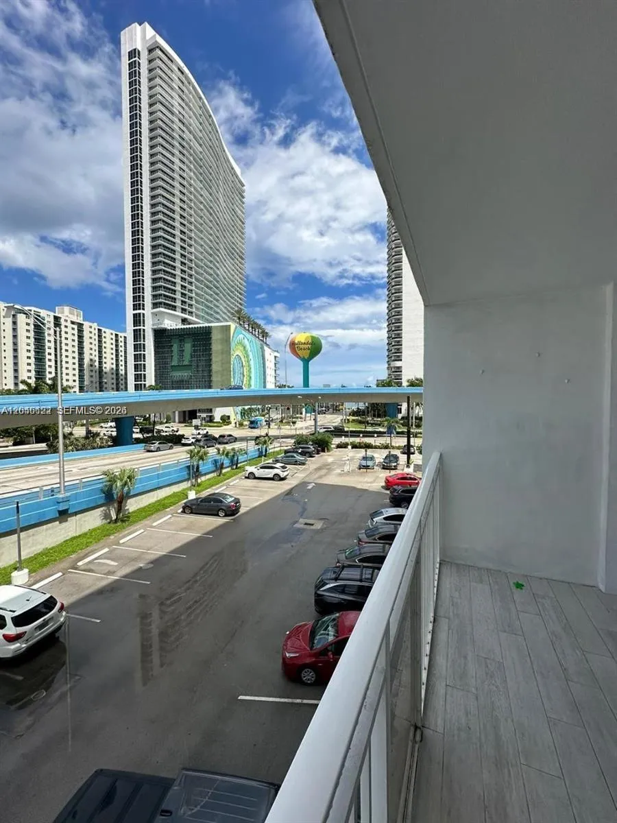 1801 S Ocean Dr #333 Hallandale Beach, FL 33009
