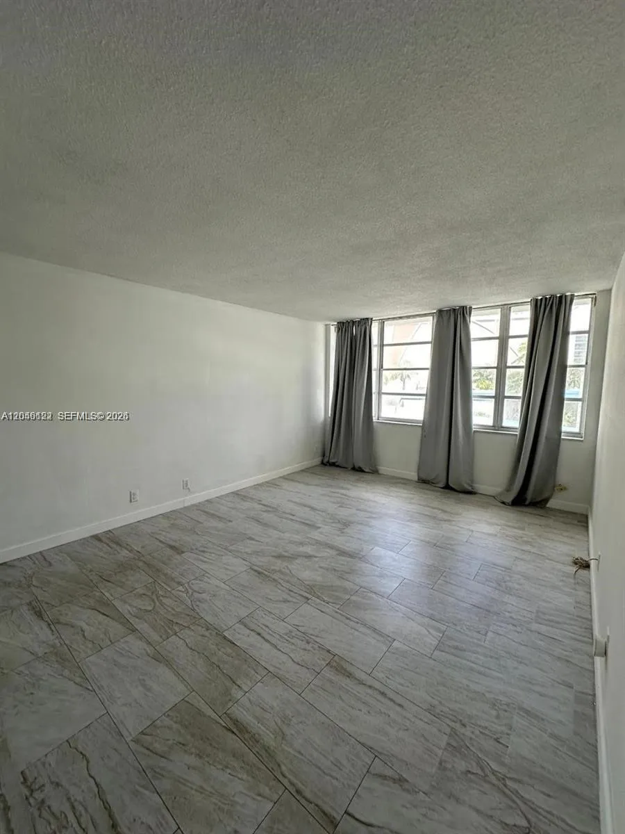 1801 S Ocean Dr #333 Hallandale Beach, FL 33009