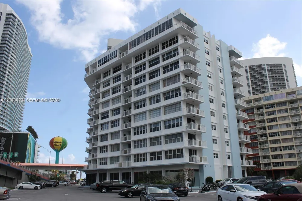 1801 S Ocean Dr #333 Hallandale Beach, FL 33009