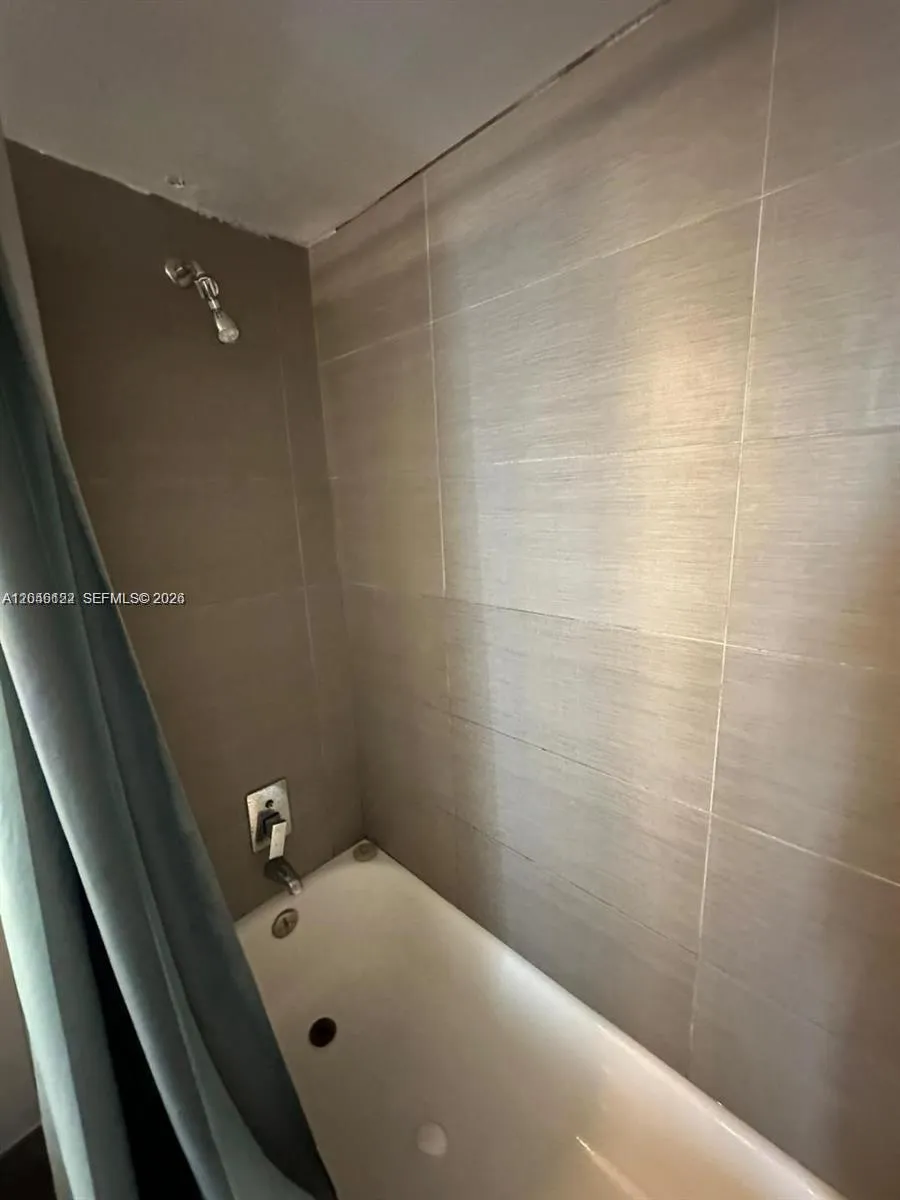 1801 S Ocean Dr #333 Hallandale Beach, FL 33009