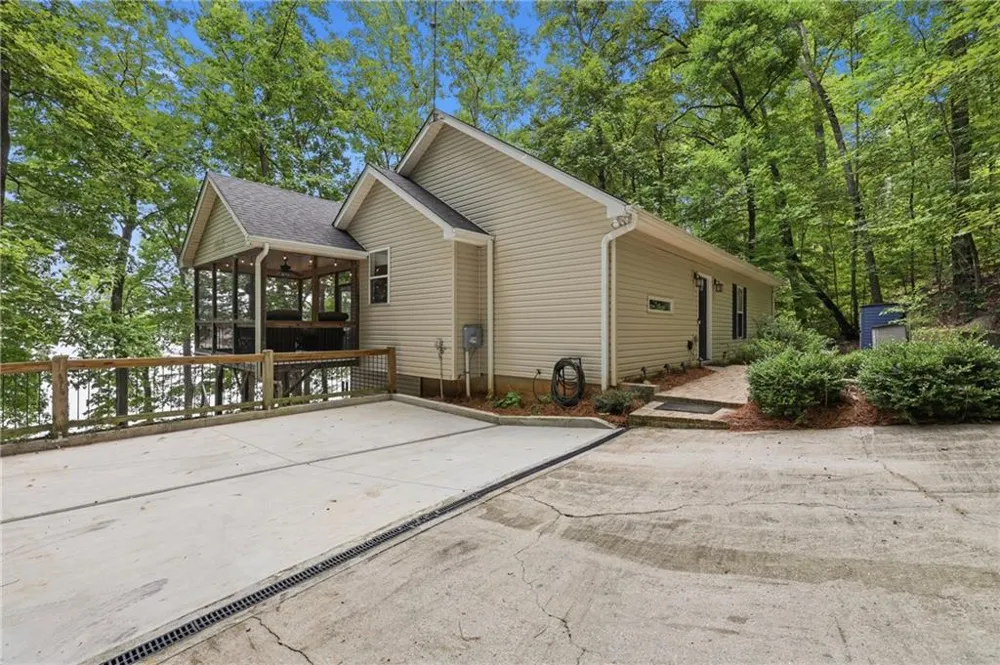 136 Highland Court Martin, GA 30557