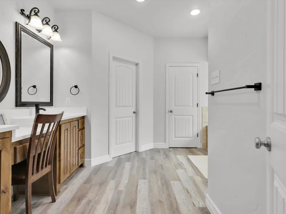 1255 Greg Street Azle, TX 76020