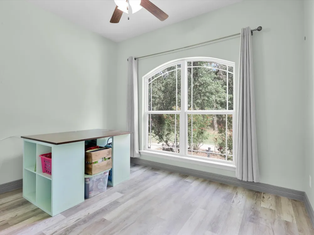 1255 Greg Street Azle, TX 76020