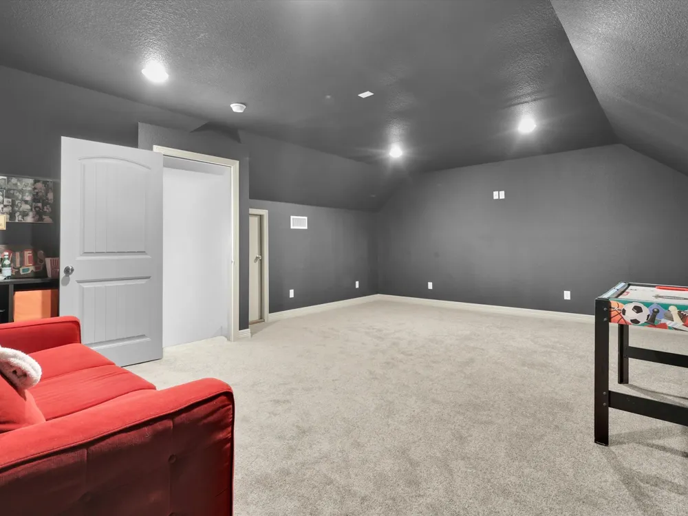 1255 Greg Street Azle, TX 76020