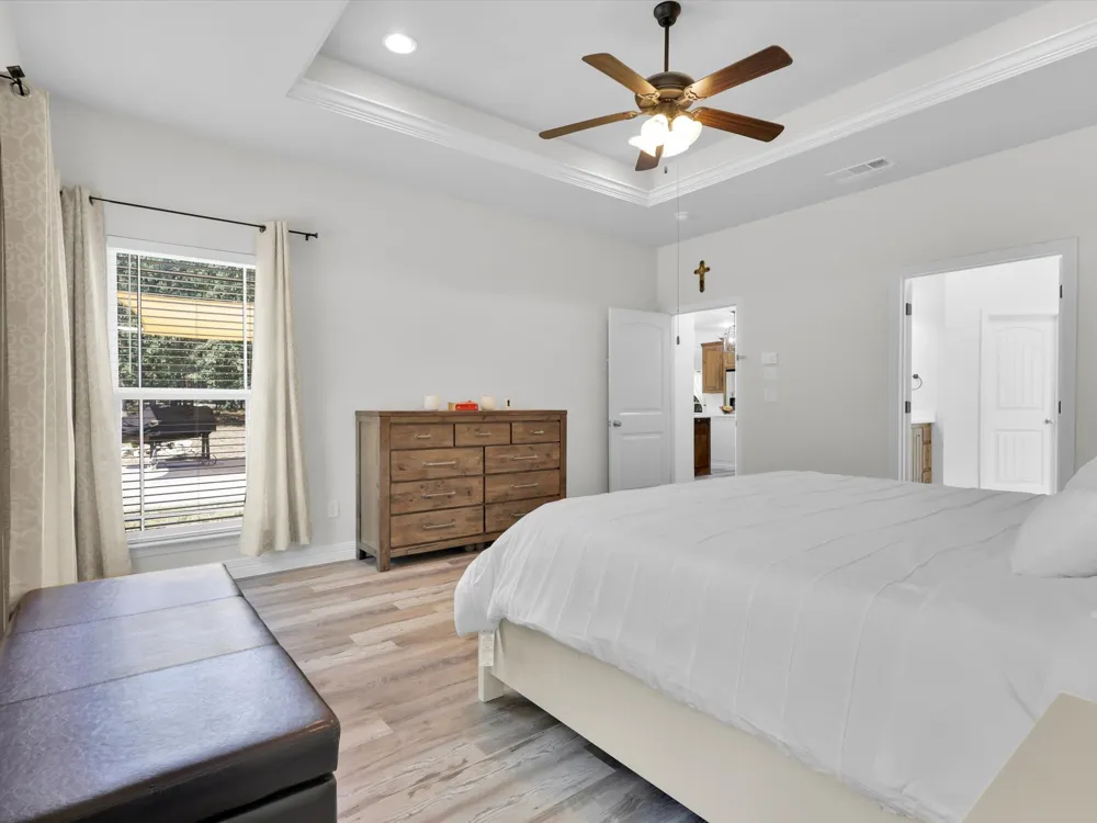 1255 Greg Street Azle, TX 76020