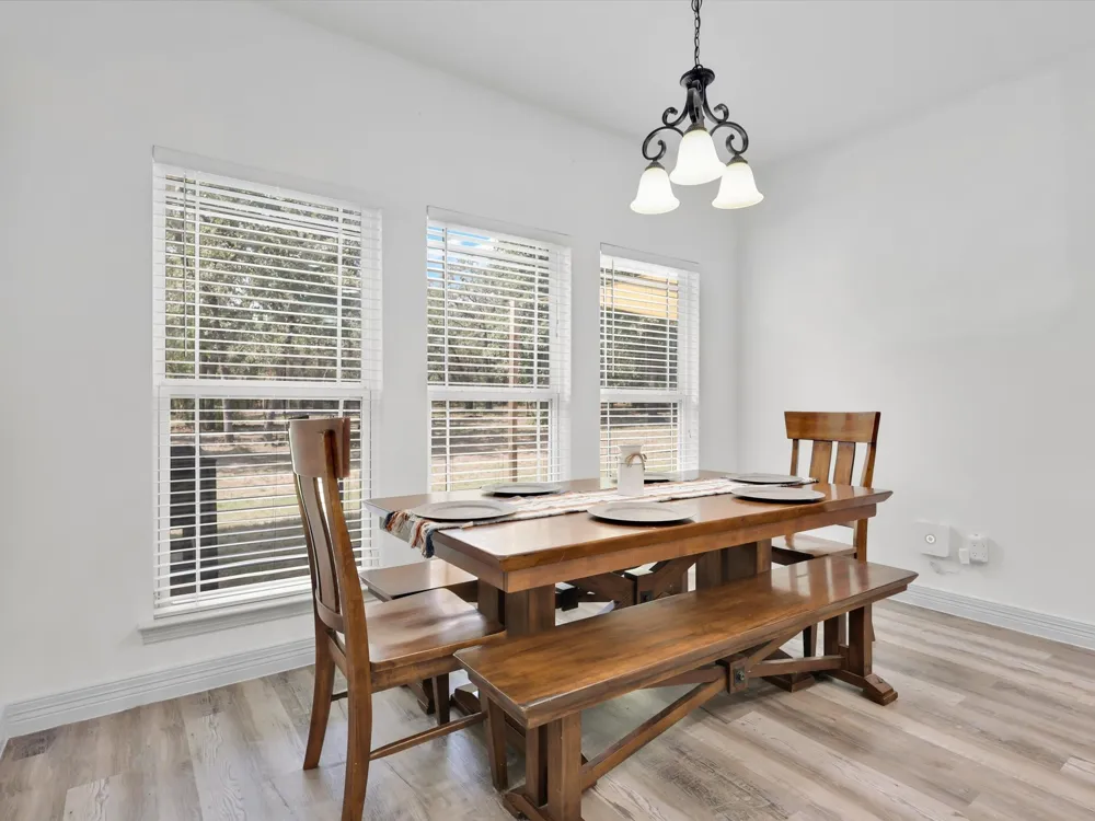 1255 Greg Street Azle, TX 76020