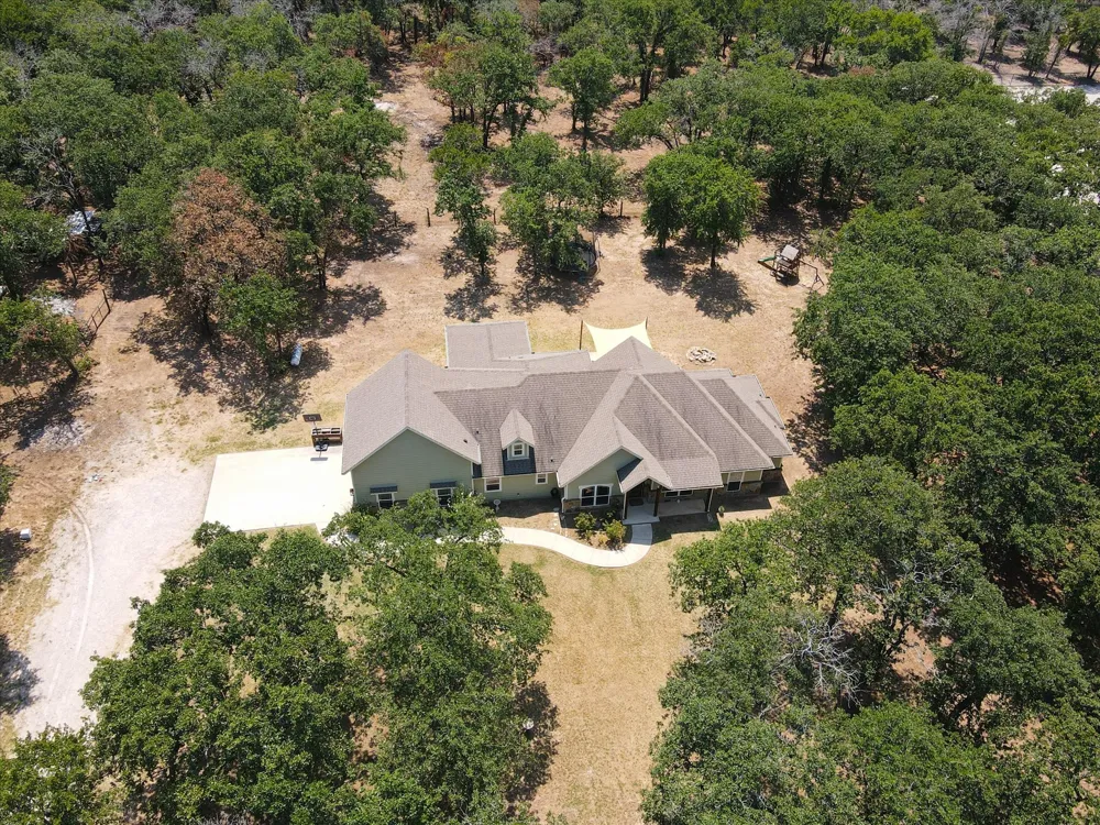 1255 Greg Street Azle, TX 76020
