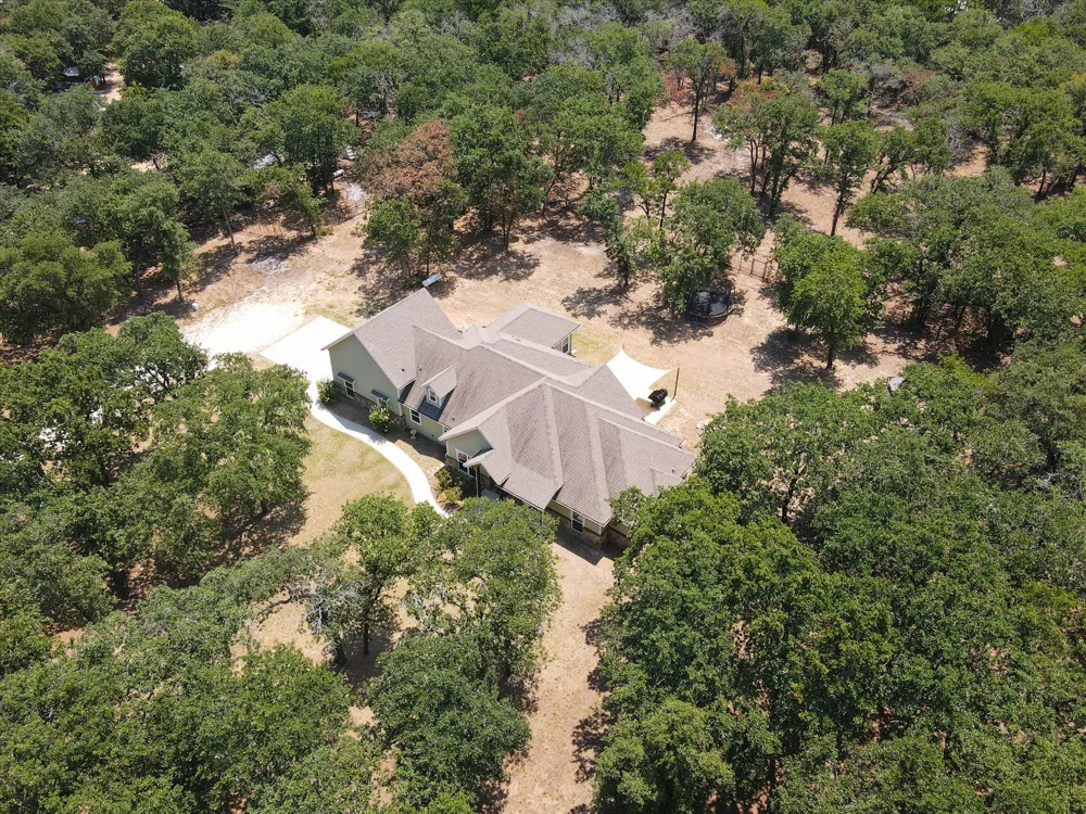 1255 Greg Street Azle, TX 76020