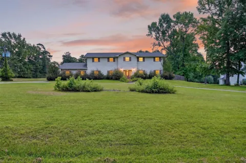 724 Pine Forest Drive