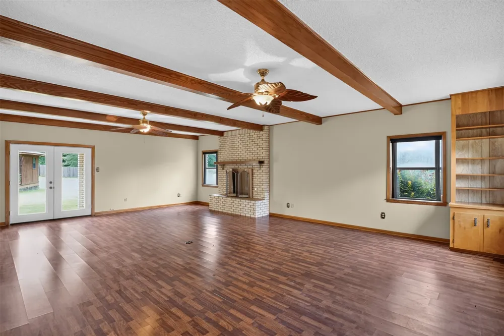724 Pine Forest Drive Minden, LA 71055