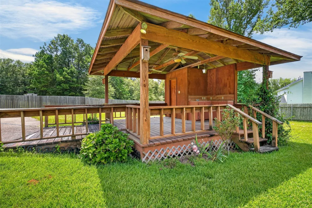 724 Pine Forest Drive Minden, LA 71055