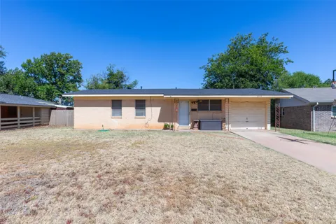2618 Rountree Drive