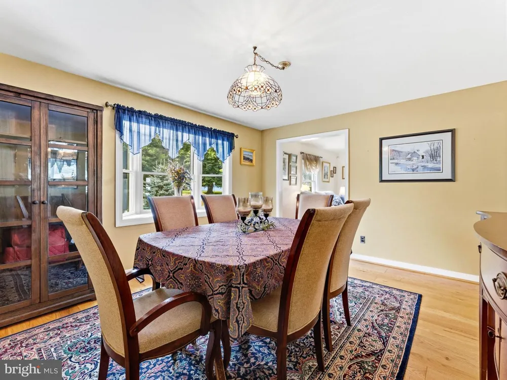 425 DELAWARE AVENUE Delanco, NJ 08075