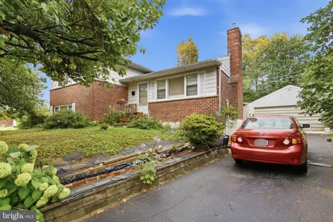 903 STARBIT ROAD