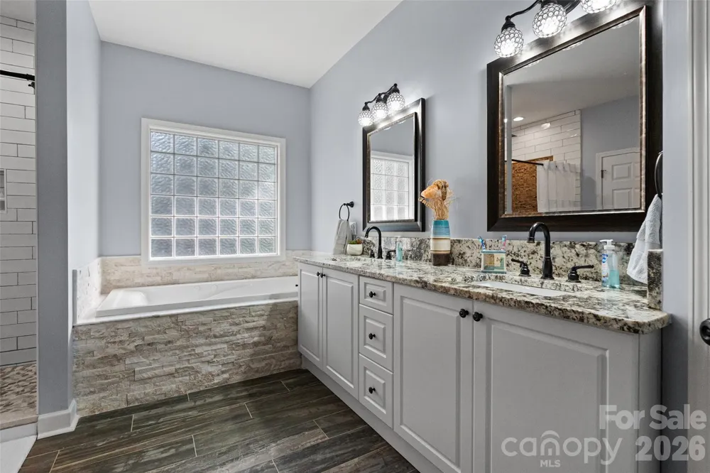 2018 Olde Oxford Court Rock Hill, SC 29732