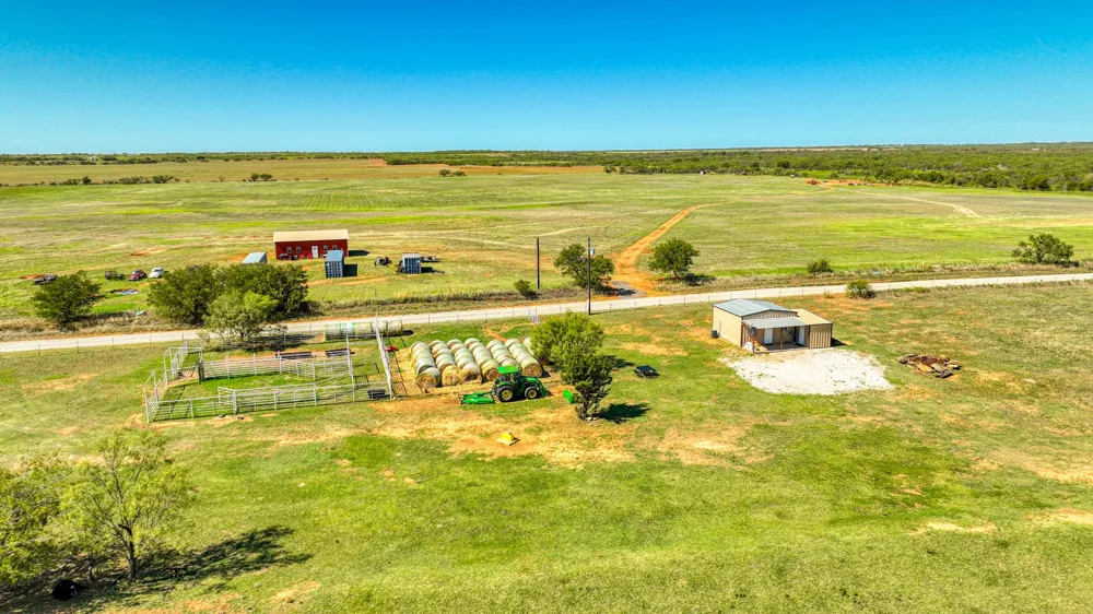2337 Walsh Megargel, TX 76370