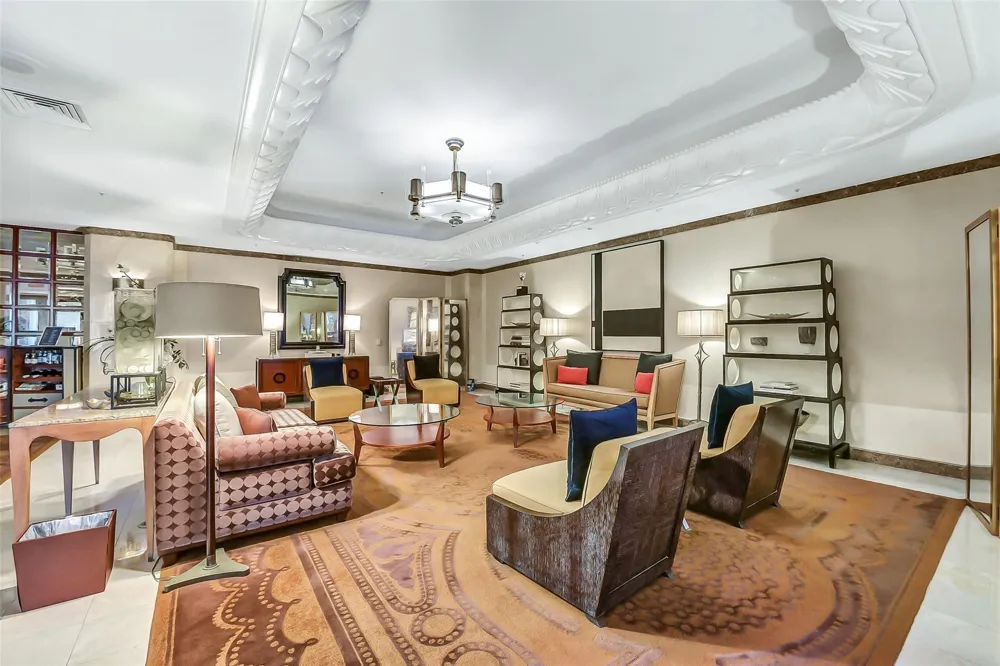 1111 Caroline Street #2903 Houston, TX 77010