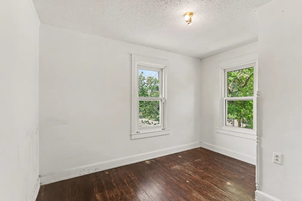 2258 Lincoln Street Muskegon, MI 49441