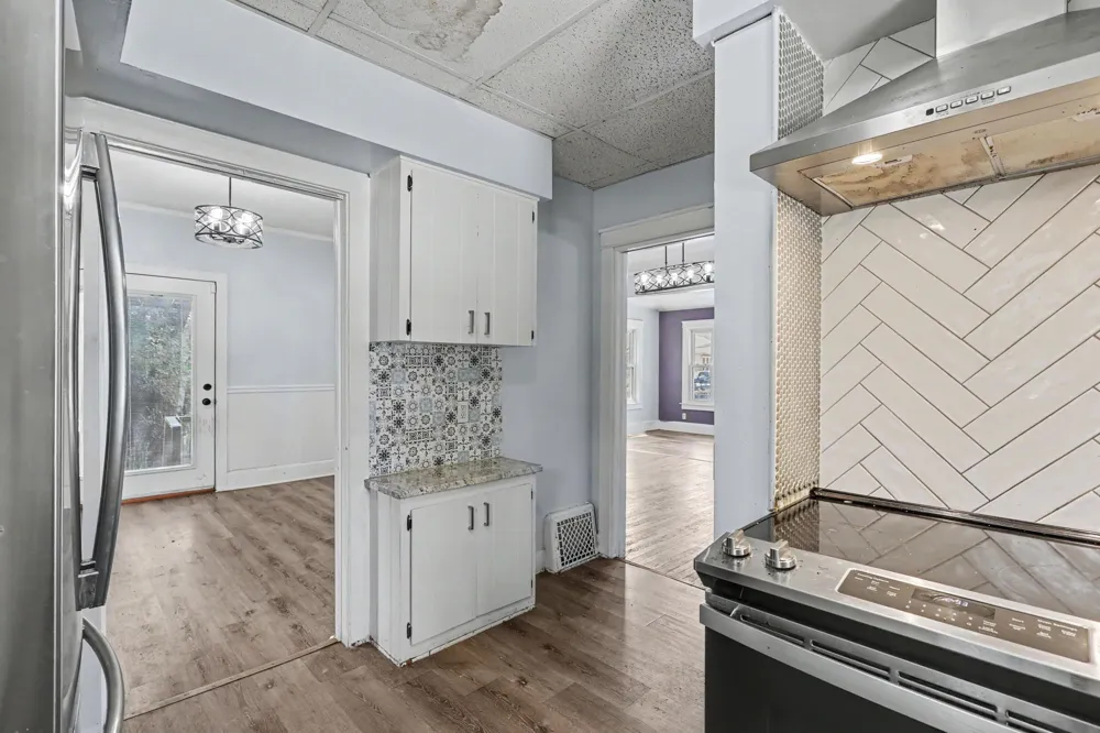 2258 Lincoln Street Muskegon, MI 49441