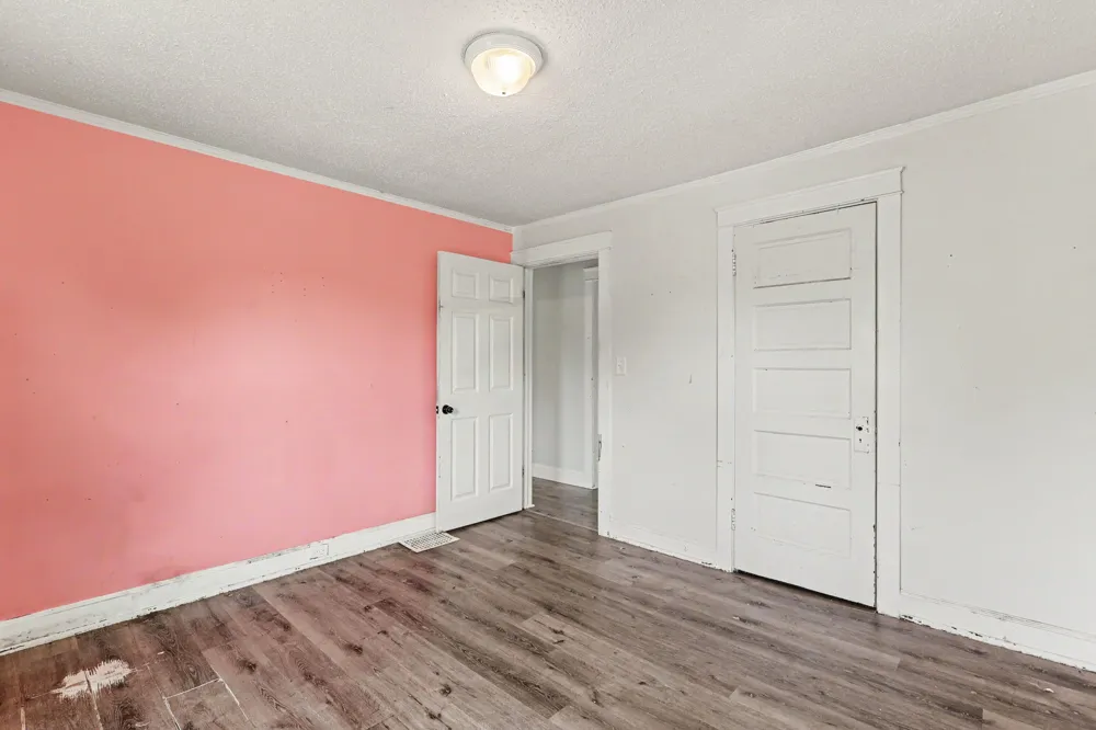 2258 Lincoln Street Muskegon, MI 49441