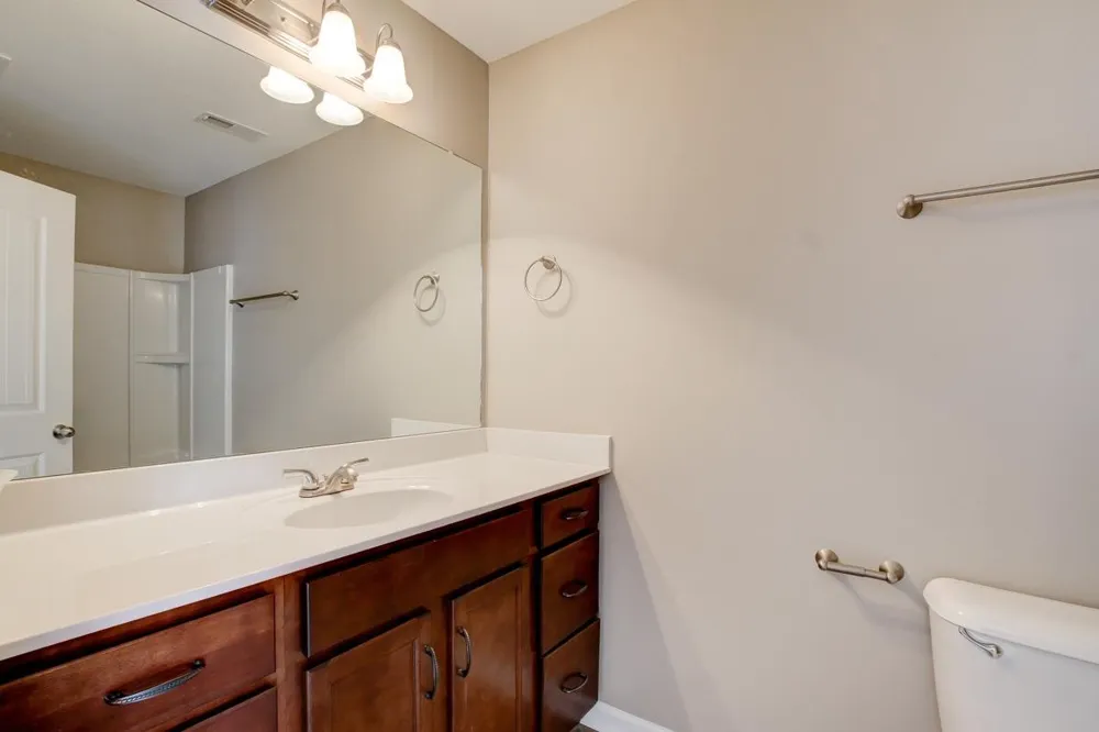 322 Sam Houston Cir Clarksville, TN 37040