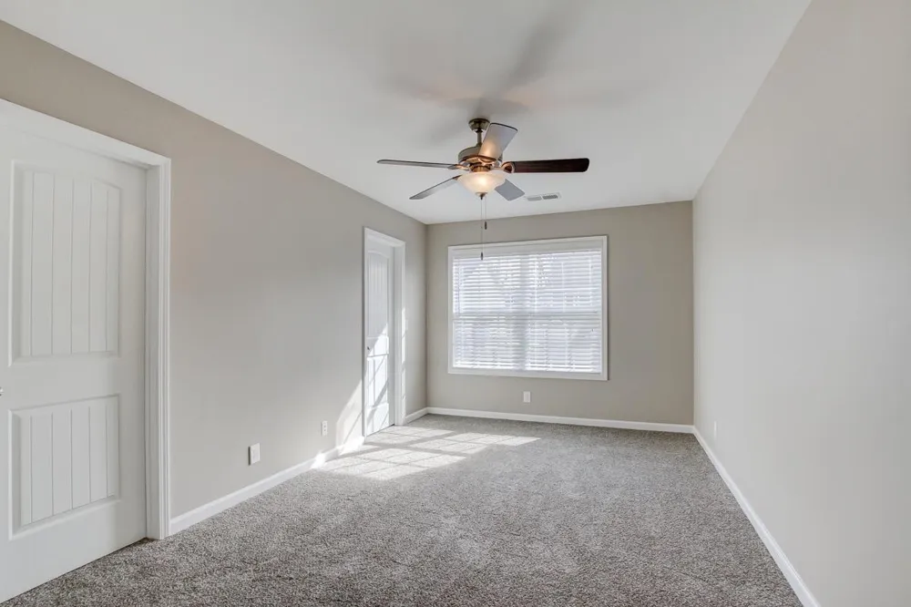 322 Sam Houston Cir Clarksville, TN 37040