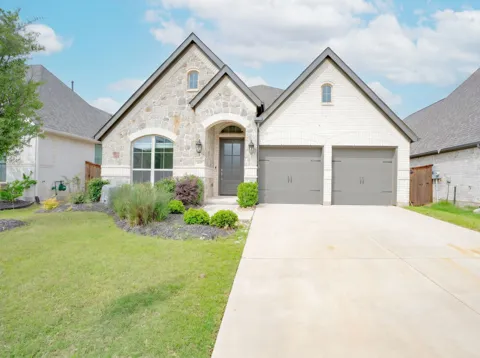 1804 Swayback Lane