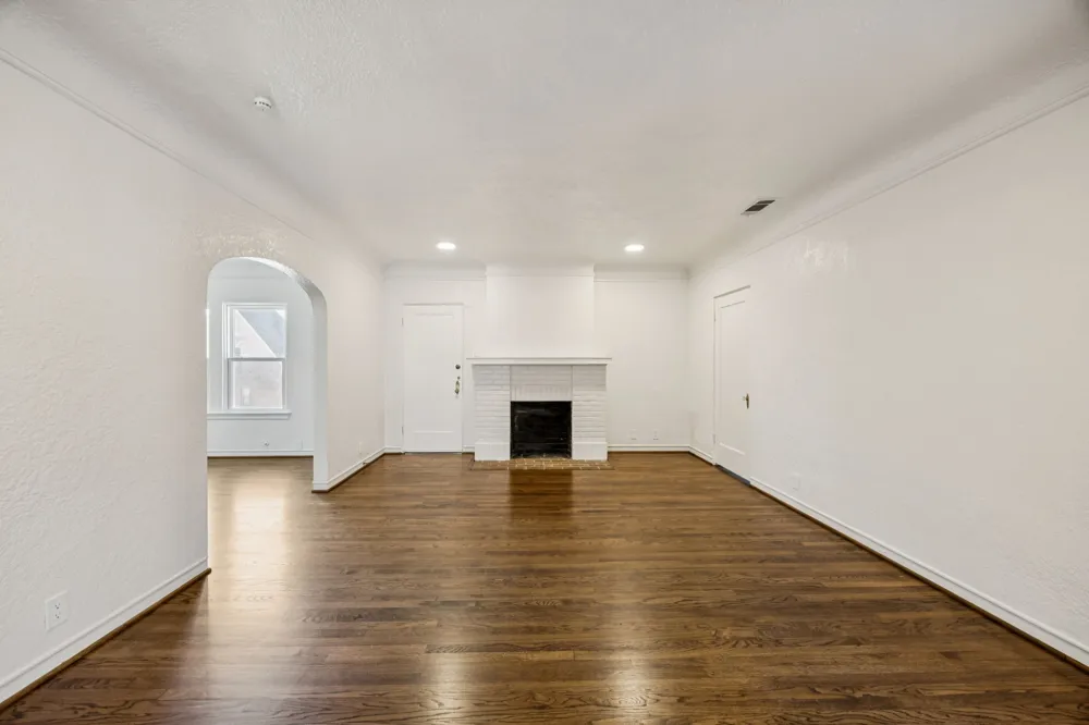 4147 Emerson Avenue University Park, TX 75205