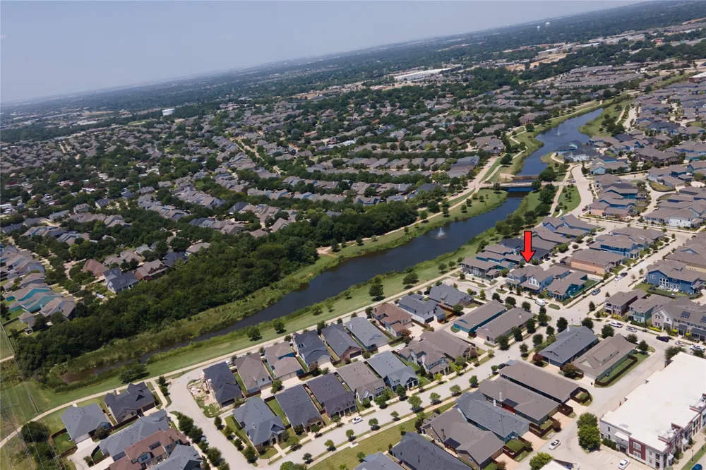 8801 Grand Avenue North Richland Hills, TX 76180