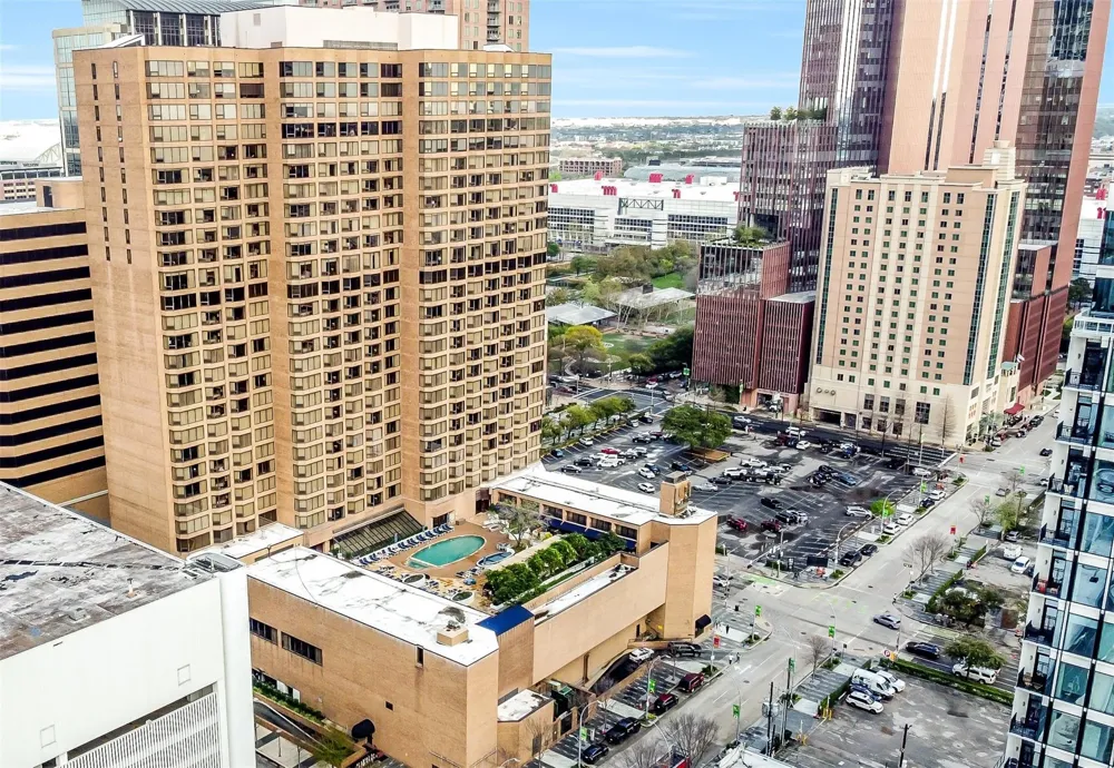 1111 Caroline Street #2903 Houston, TX 77010