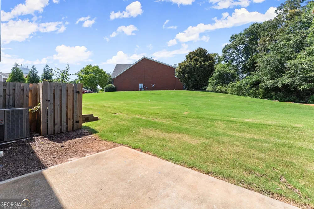 52 Wisteria CT Winder, GA 30680