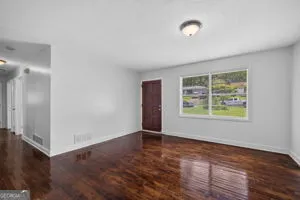 899 E Glochester PL Norcross, GA 30071