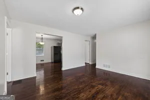 899 E Glochester PL Norcross, GA 30071
