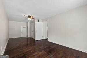 899 E Glochester PL Norcross, GA 30071