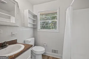 899 E Glochester PL Norcross, GA 30071