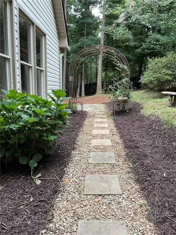 1024 Laurel Lake Drive Ball Ground, GA 30107