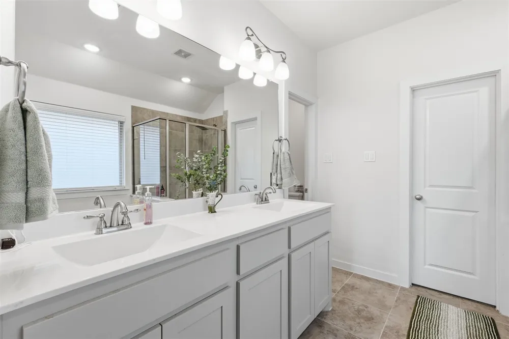 3920 Madison Lane Denton, TX 76208