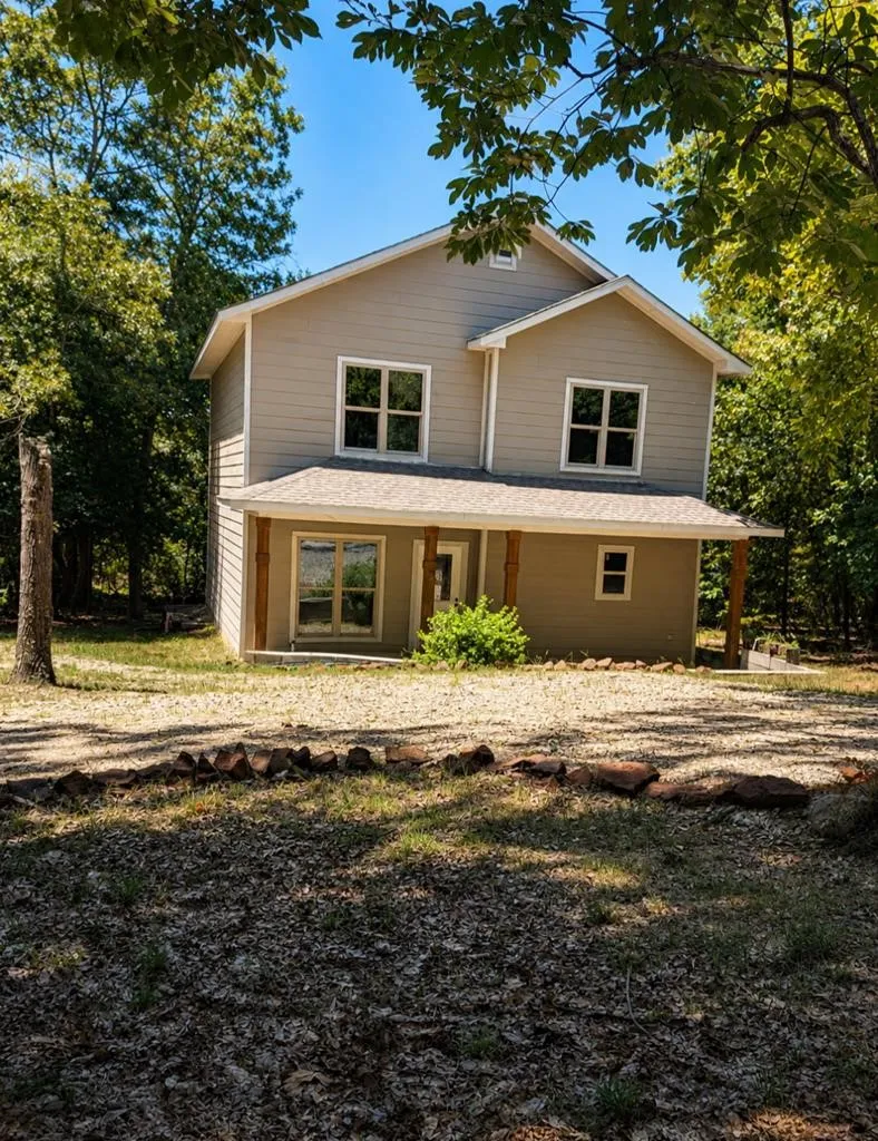 469 Holly Glen Murchison, TX 75156