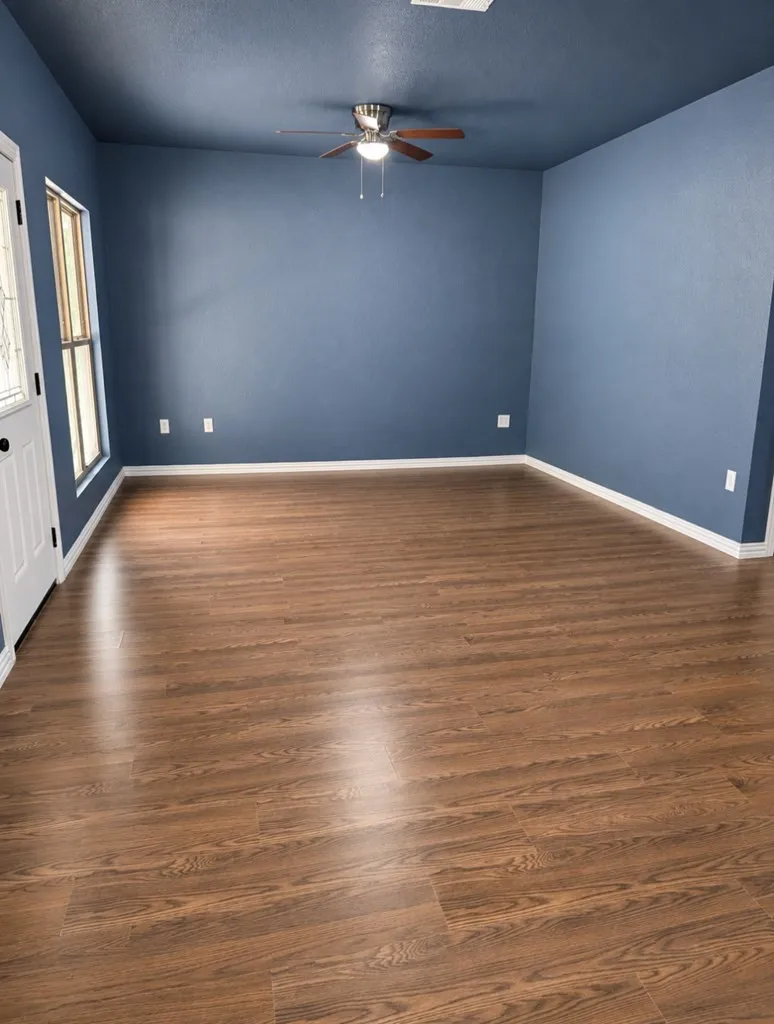 469 Holly Glen Murchison, TX 75156