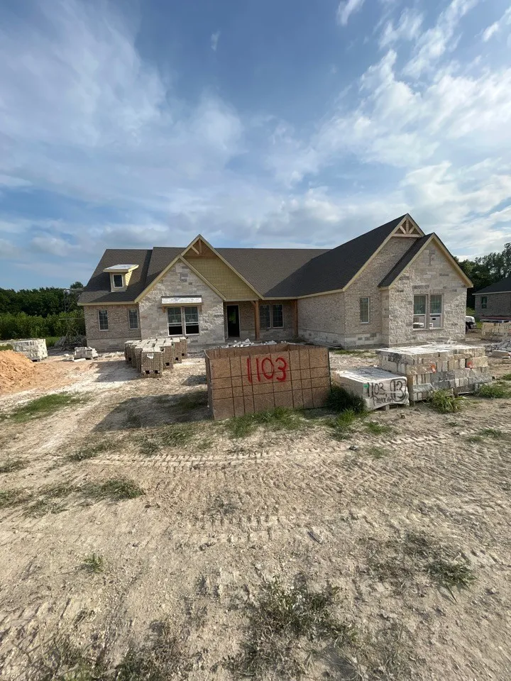 1103 Perrin Lane Van Alstyne, TX 75495
