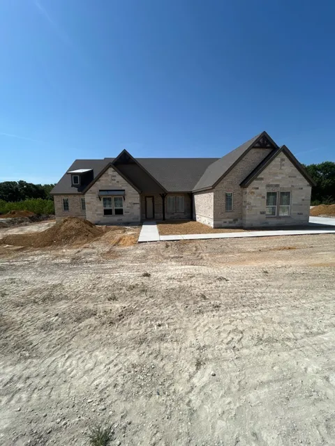1103 Perrin Lane