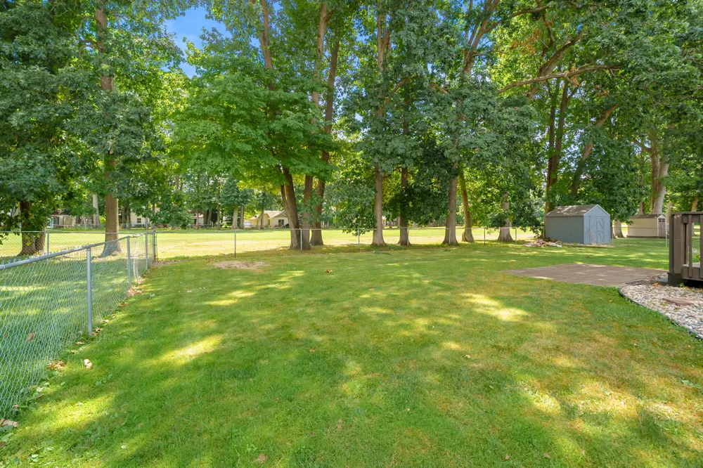 6086 Thistlewood Avenue Scotts, MI 49088