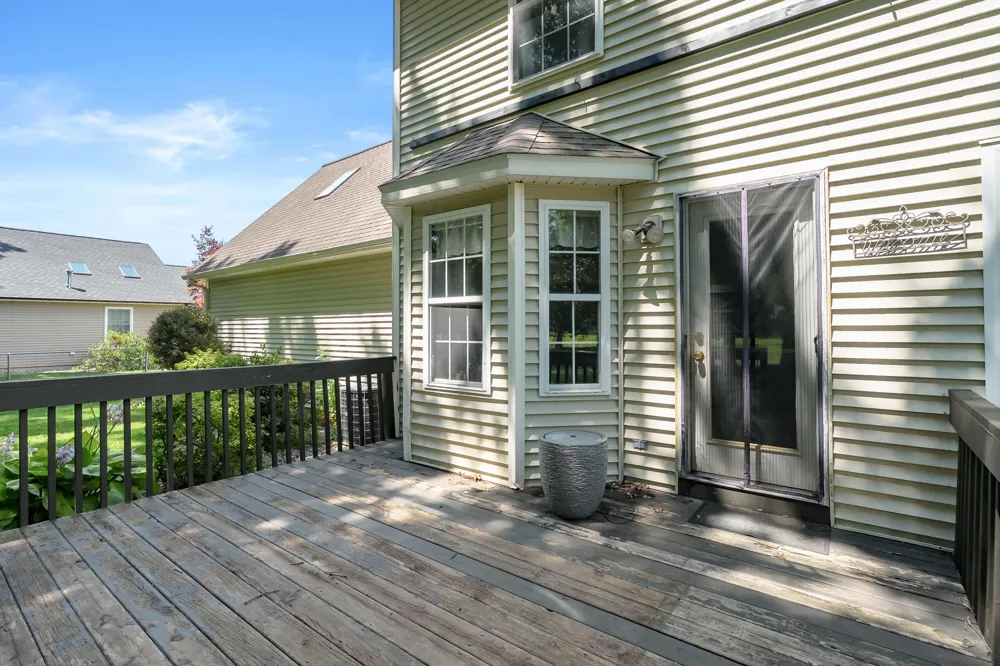6086 Thistlewood Avenue Scotts, MI 49088