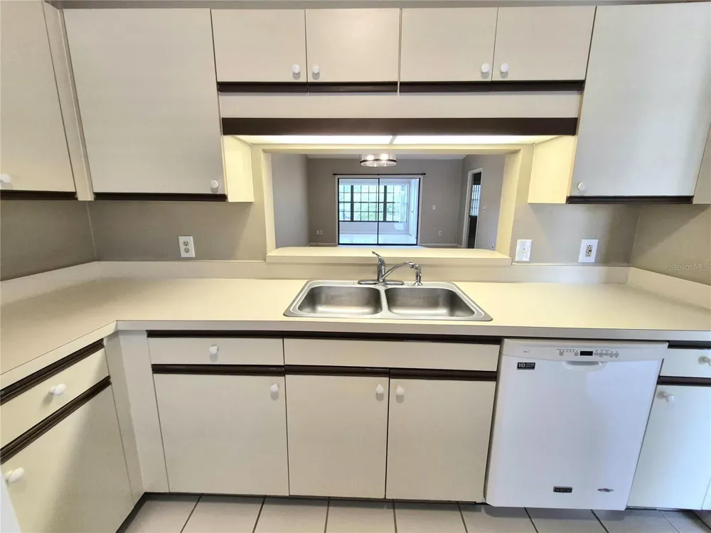 2150 ELM STREET #606 Dunedin, FL 34698