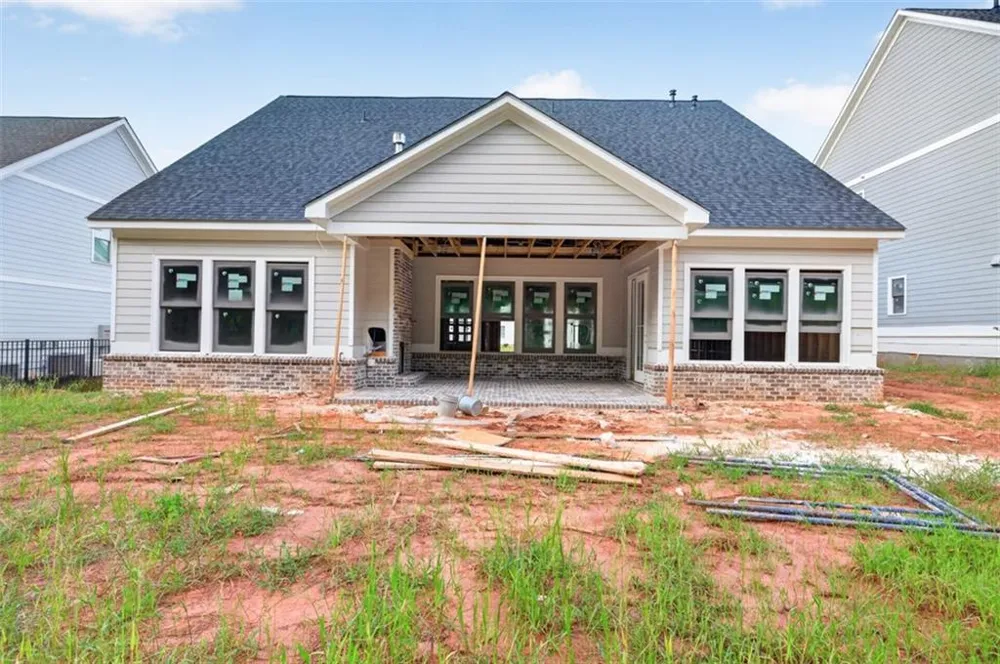 409 Lake Vista Drive Statham, GA 30666